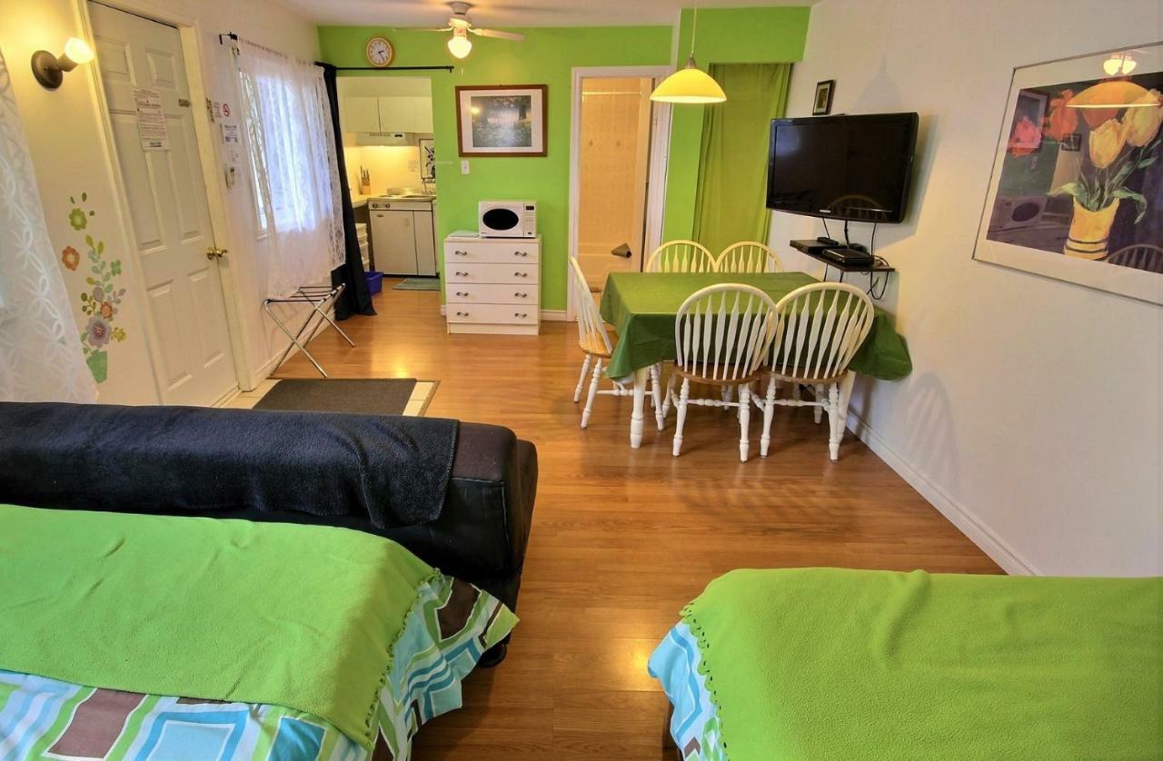 Motel Des Deux Lacs Waterloo Habitación foto